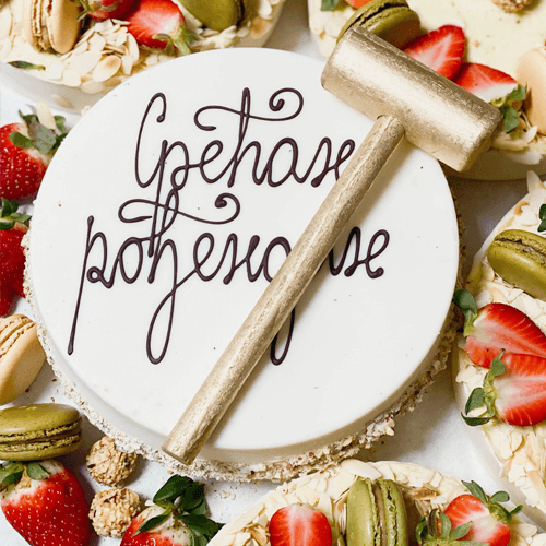 Cheesecake iznenađenja jagoda