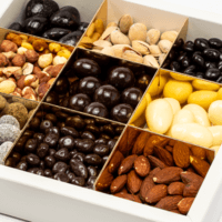 Mix dražeja  i orašastih plodova 650g