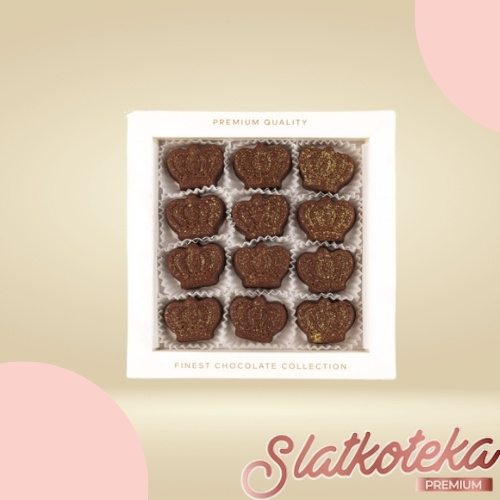 Dubai kraljevske mini praline na krem pozadini